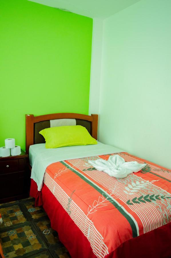 Residencial Amaru Hotel Baños Exterior foto